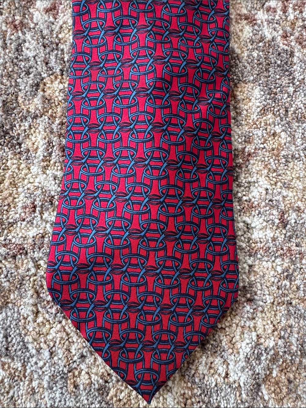 Gucci silk tie